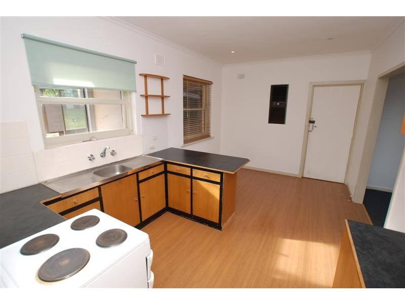 6 Acre Avenue, Morphett Vale SA 5162