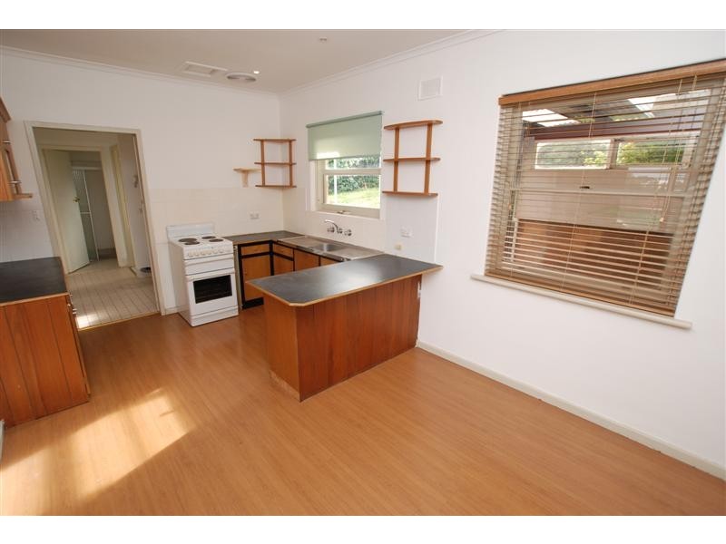 6 Acre Avenue, Morphett Vale SA 5162