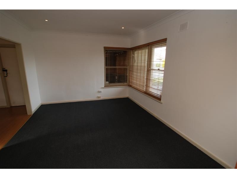 6 Acre Avenue, Morphett Vale SA 5162