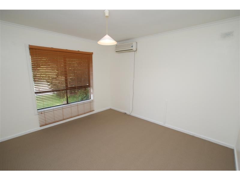 6 Acre Avenue, Morphett Vale SA 5162