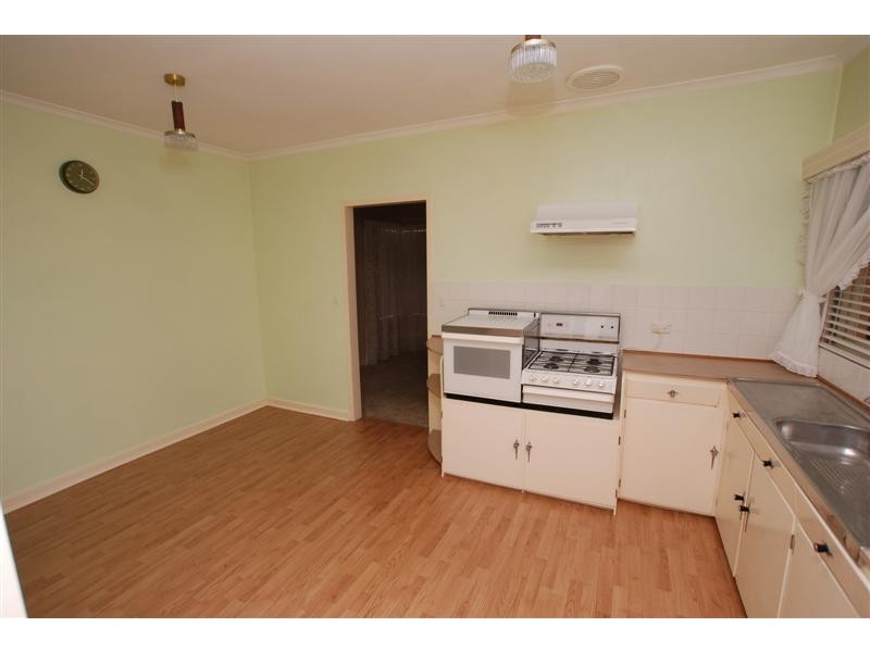 11 St Marys Street, St Marys SA 5042