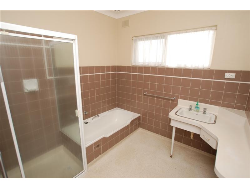 11 St Marys Street, St Marys SA 5042
