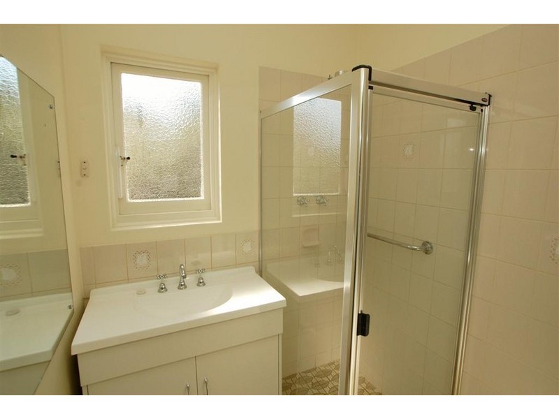 16 Warunda Avenue, Seaview Downs SA 5049