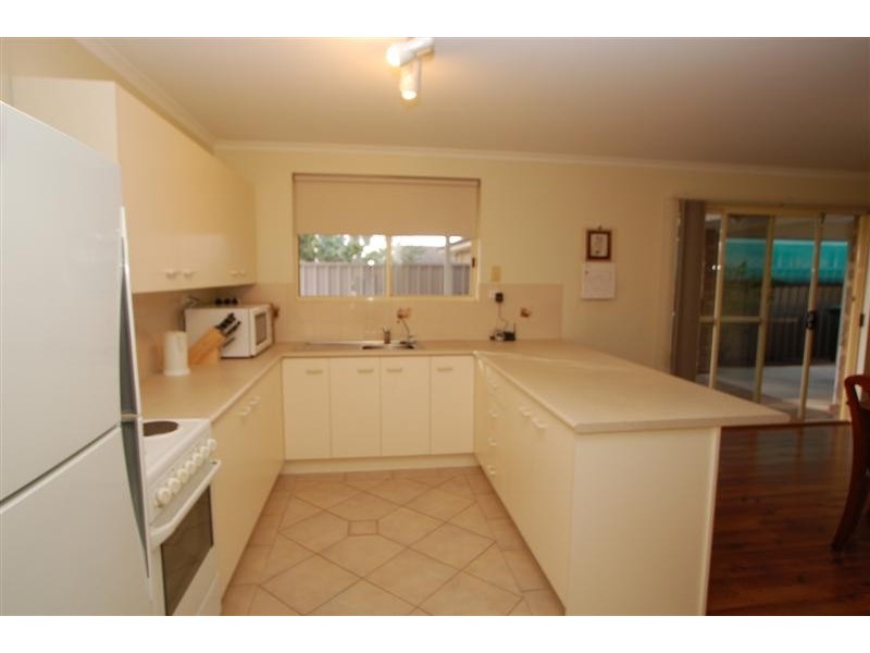 1/11 Narina Way, Aberfoyle Park SA 5159