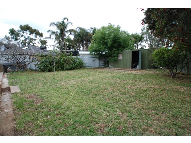 7 Taralga Road, O’sullivan Beach SA 5166