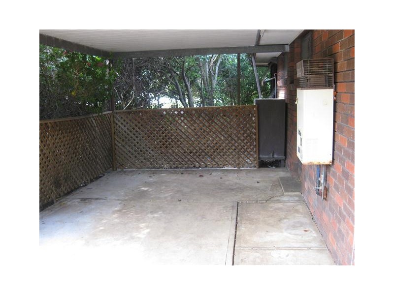 4 Elura Court, Morphett Vale SA 5162