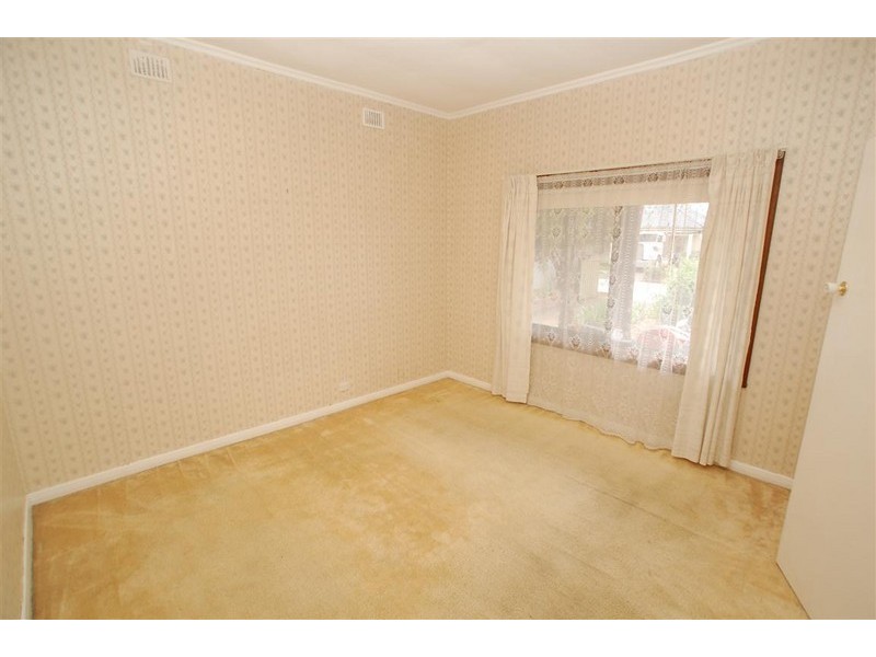 16 Richard Avenue, Mitchell Park SA 5043