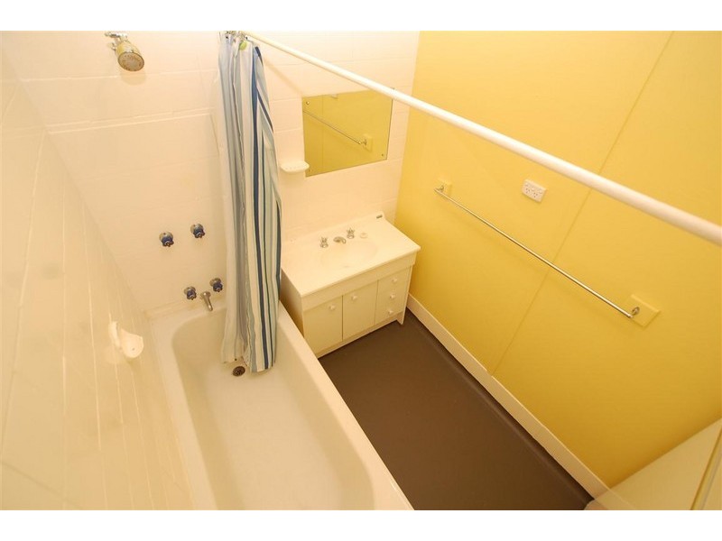 16 Richard Avenue, Mitchell Park SA 5043