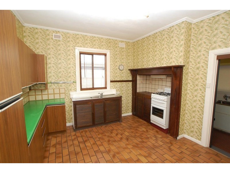 16 Richard Avenue, Mitchell Park SA 5043