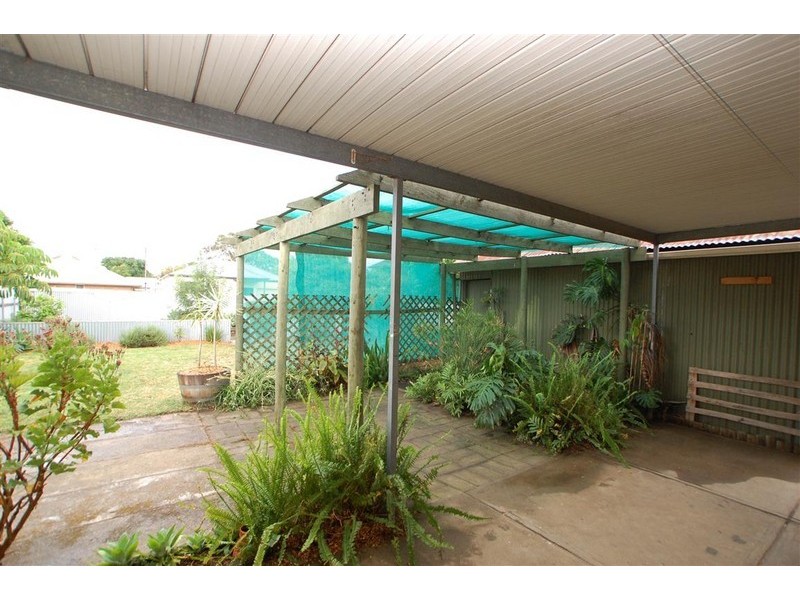 16 Richard Avenue, Mitchell Park SA 5043