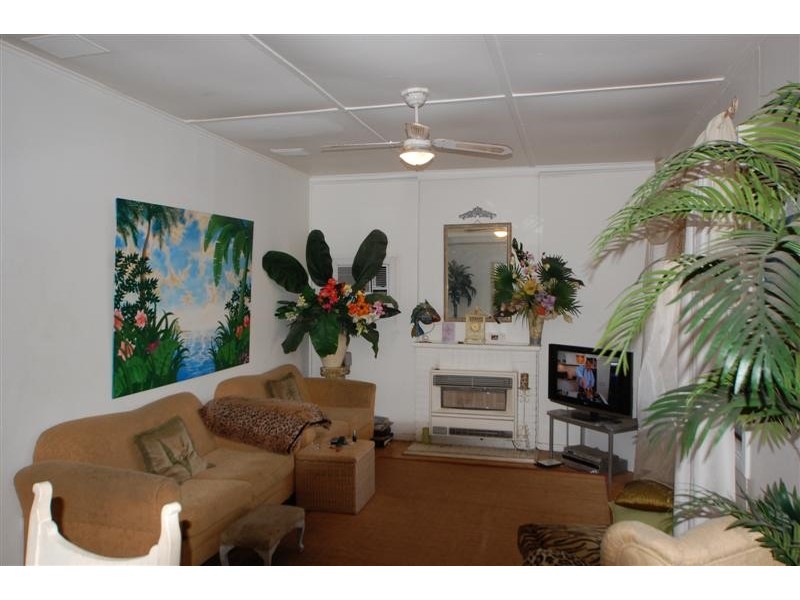 42 Daisy Avenue, Mitchell Park SA 5043