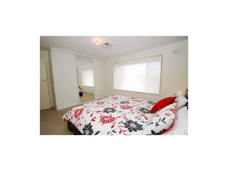 24 Transom Crescent, Seaford SA 5169