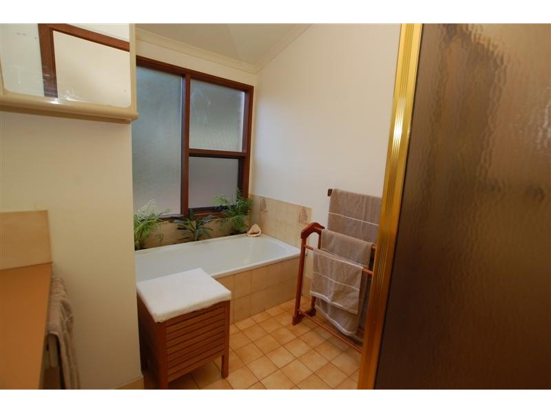 20 Karoona Crescent, Seacombe Heights SA 5047