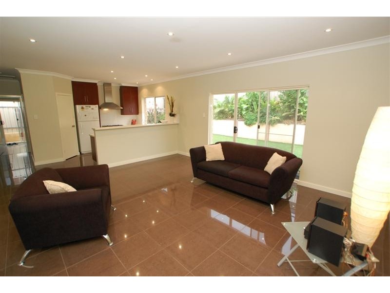 9 Brookside Crescent, Seaford Rise SA 5169