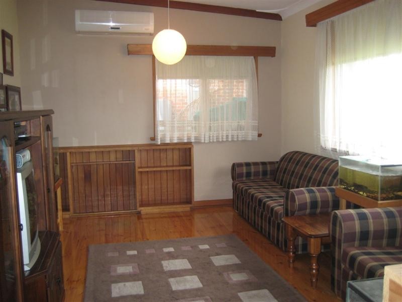 11 Nightingale Cres, O’halloran Hill SA 5158