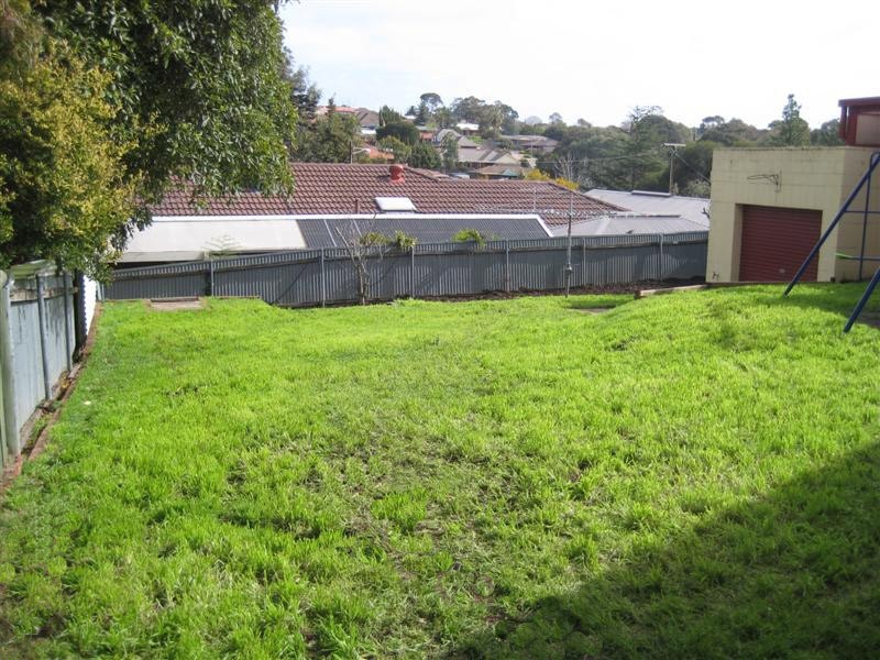 11 Nightingale Cres, O’halloran Hill SA 5158