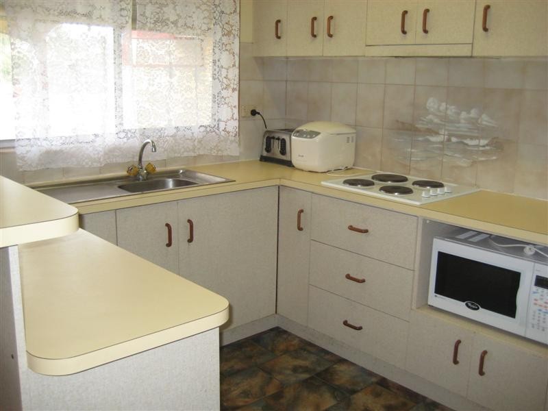 11 Nightingale Cres, O’halloran Hill SA 5158