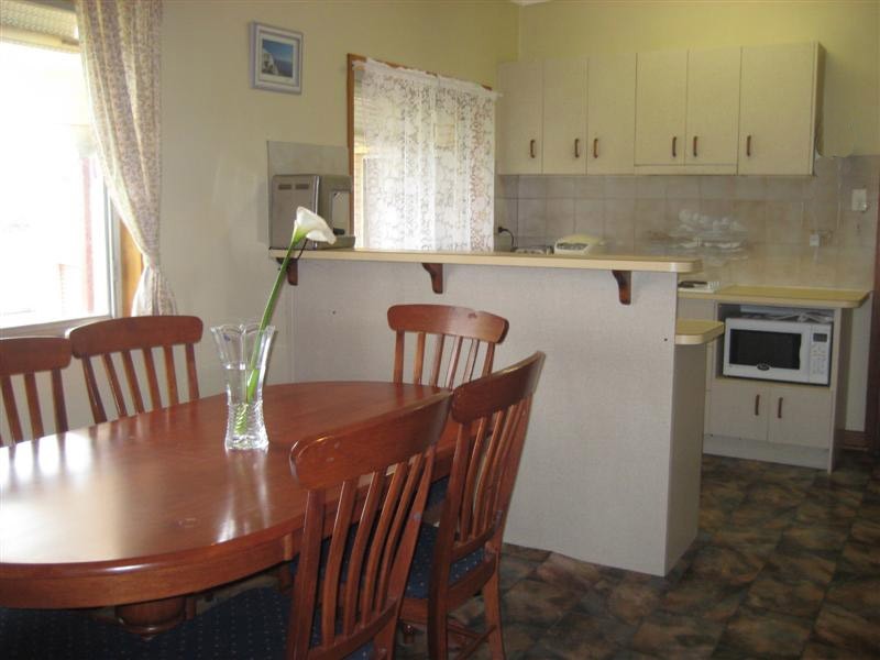 11 Nightingale Cres, O’halloran Hill SA 5158