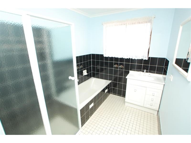 2 Concord Drive, Old Reynella SA 5161