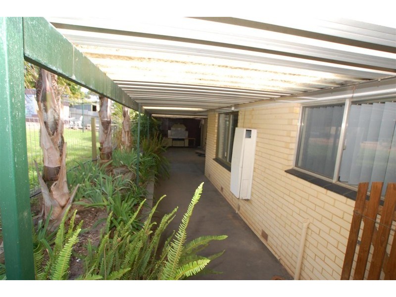 6 Robertson Street, Reynella SA 5161