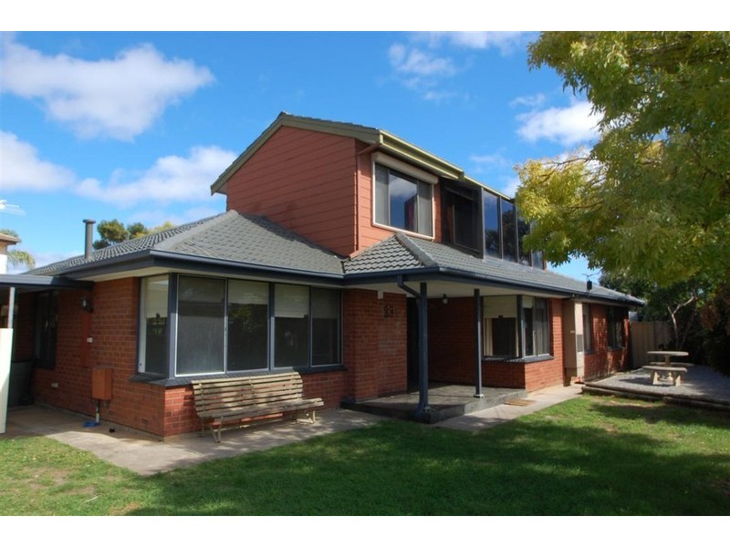 23 Pembroke Drive, Reynella SA 5161