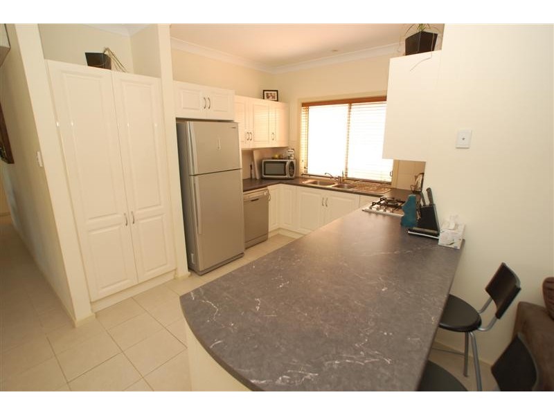 7 Kirra Avenue, Mitchell Park SA 5043