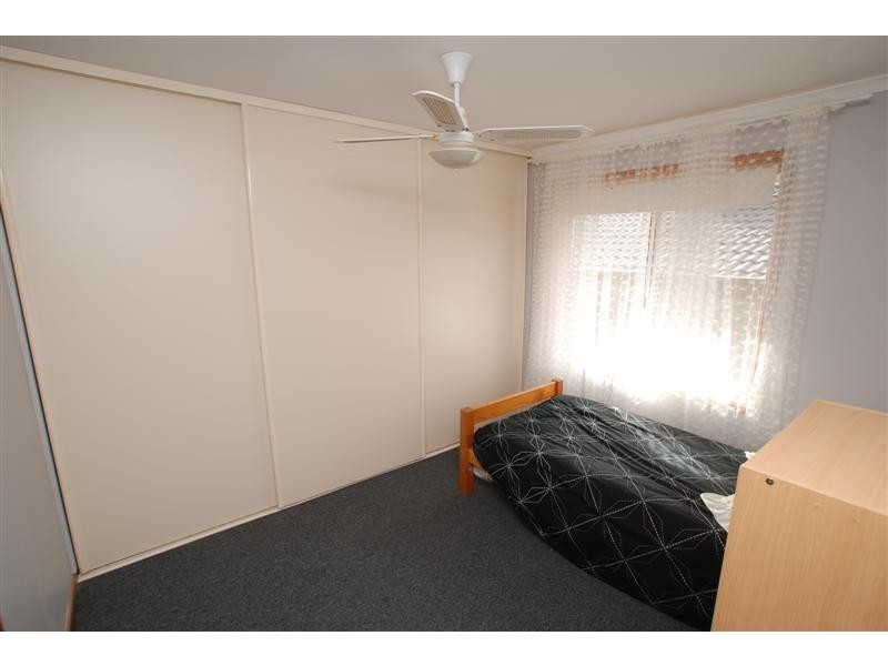 1 Lowell Court, Woodcroft SA 5162