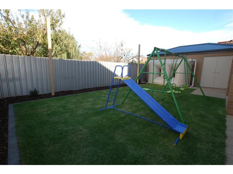 25B Daisy Avenue, Mitchell Park SA 5043