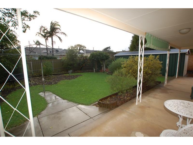 17 Barker Avenue, South Plympton SA 5038