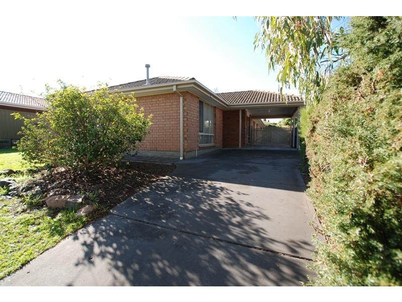 14 Marena Court, Woodcroft SA 5162