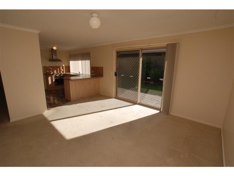 14 Marena Court, Woodcroft SA 5162