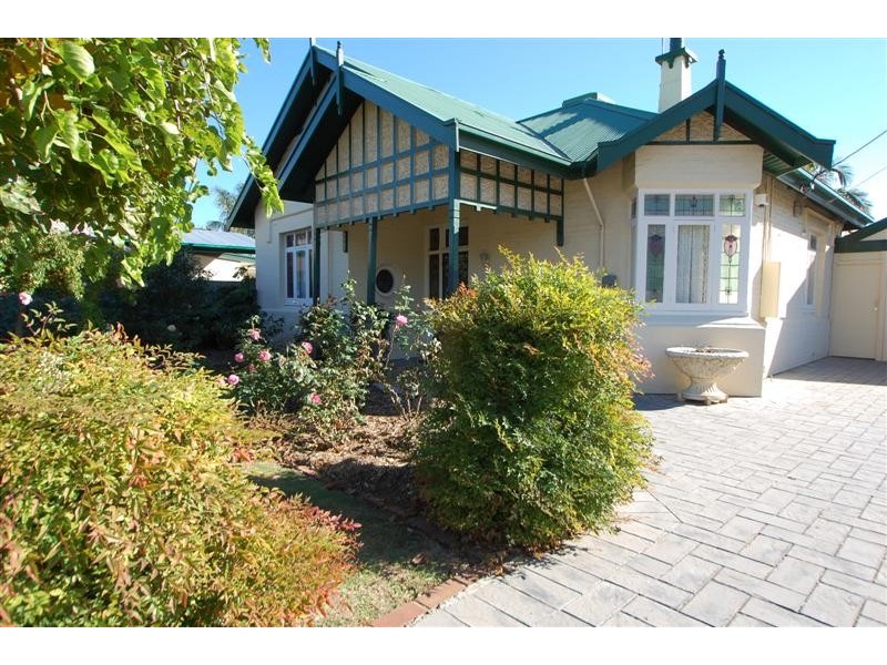 17 Creslin Terrace, Camden Park SA 5038