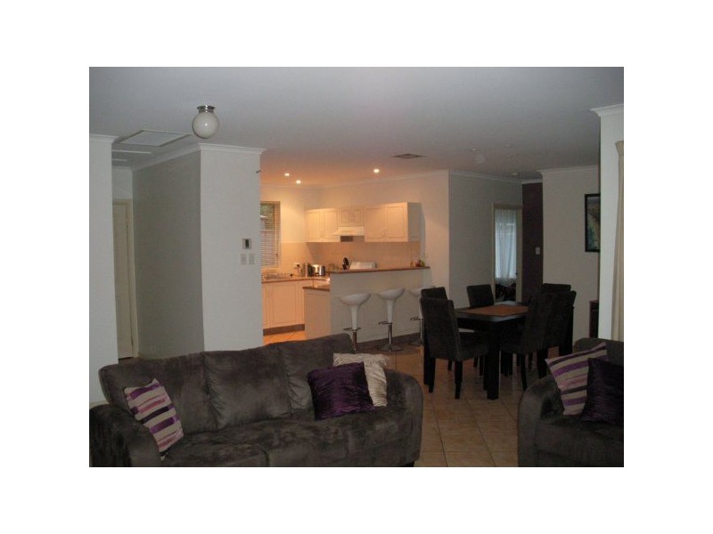 18 Wood Street, Ascot Park SA 5043