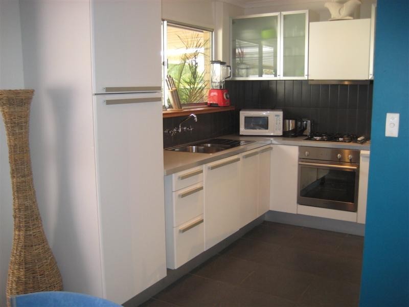 17 Jennifer Drive, Happy Valley SA 5159