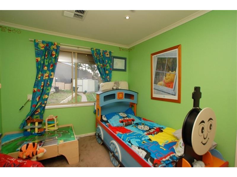 13 Monterey Pine Drive, Aberfoyle Park SA 5159