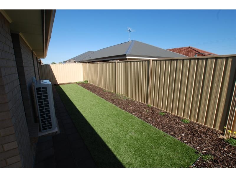 17 Shell Street, Seaford Meadows SA 5169