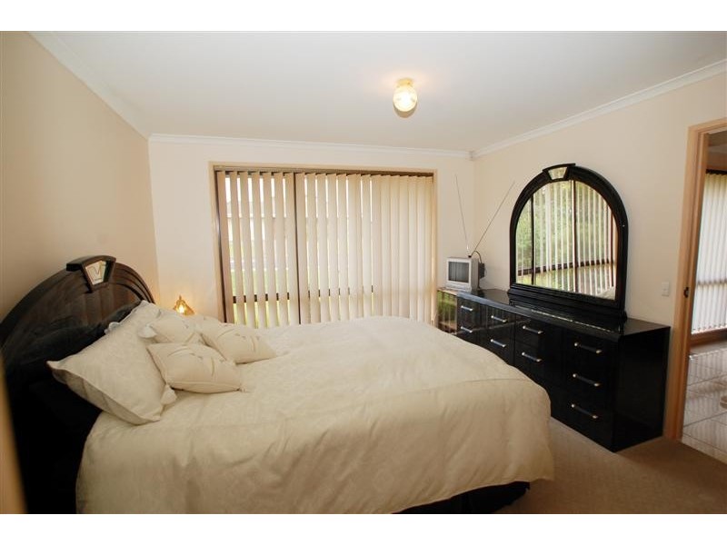 21 Gardenia Crescent, Morphett Vale SA 5162