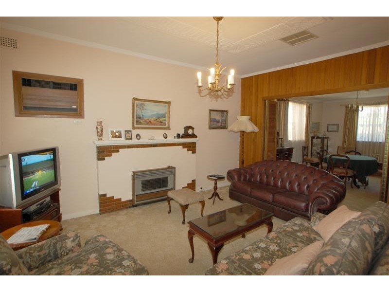 10 Tait Avenue, Marion SA 5043