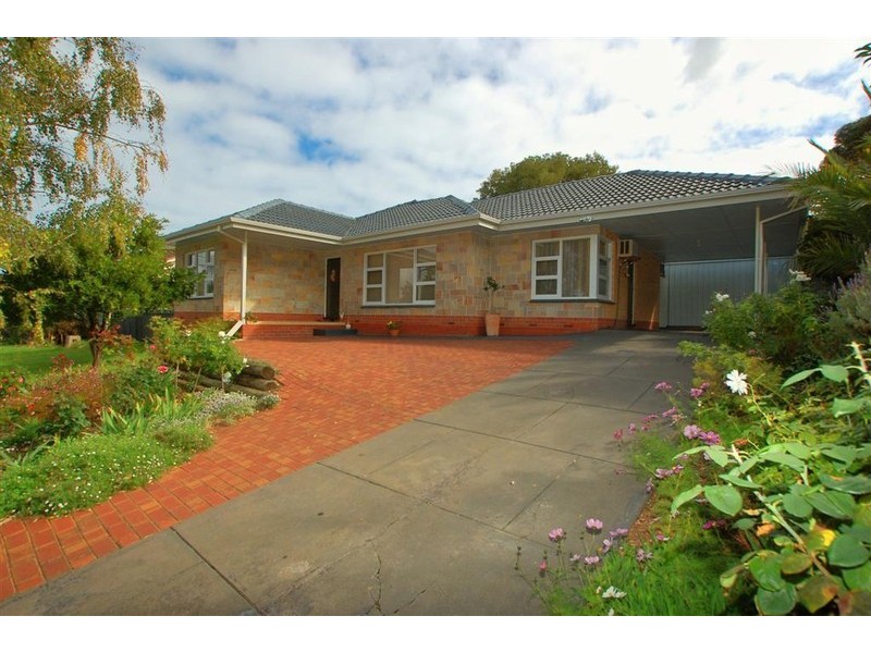 12 Kerrin Avenue, Morphett Vale SA 5162