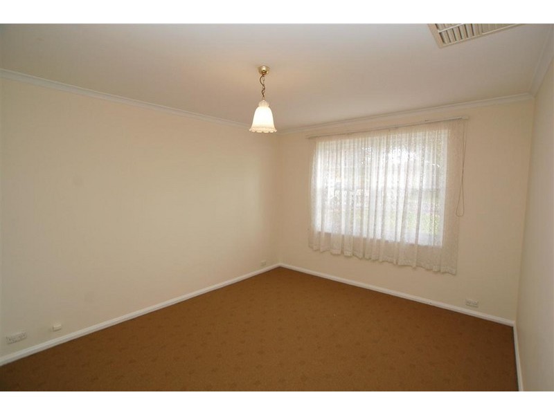 17 Brigadoon Street, Happy Valley SA 5159