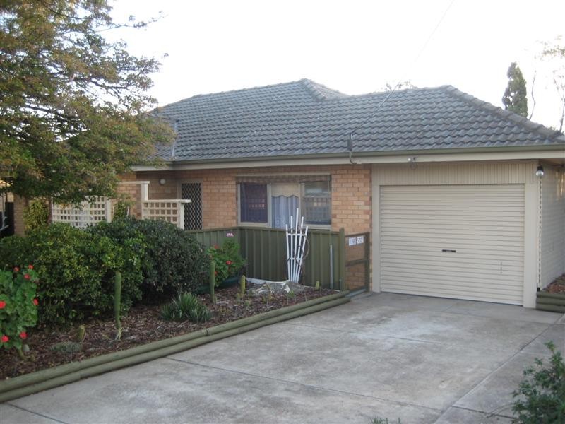 39 Valleyview Cres, Hackham SA 5163