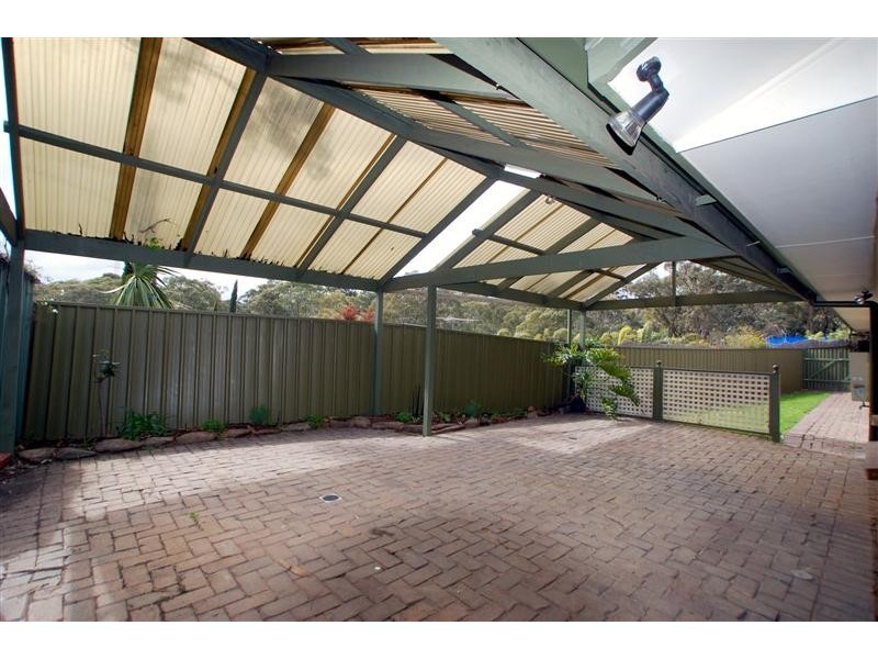 2 Mercedes Court, Happy Valley SA 5159