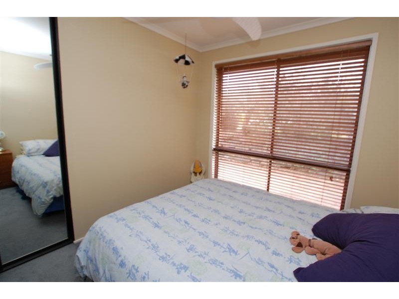 34 Barton Drive, Trott Park SA 5158