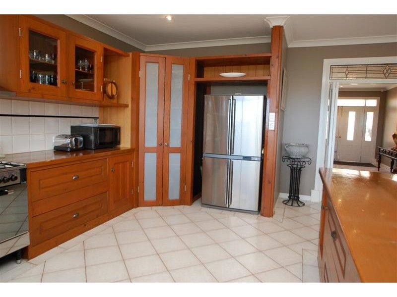 26 Highfield Drive, Aberfoyle Park SA 5159