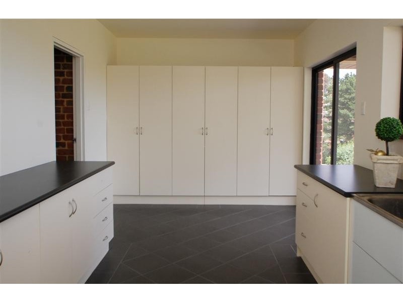 26 Highfield Drive, Aberfoyle Park SA 5159