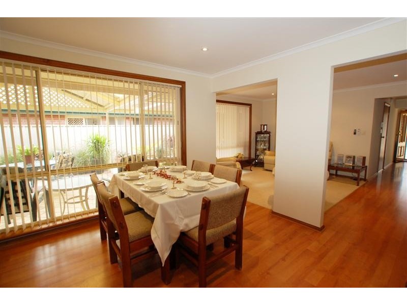 1 Joanna Court, Mitchell Park SA 5043