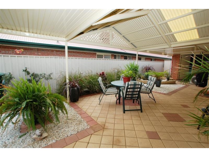 1 Joanna Court, Mitchell Park SA 5043