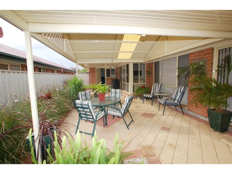 1 Joanna Court, Mitchell Park SA 5043