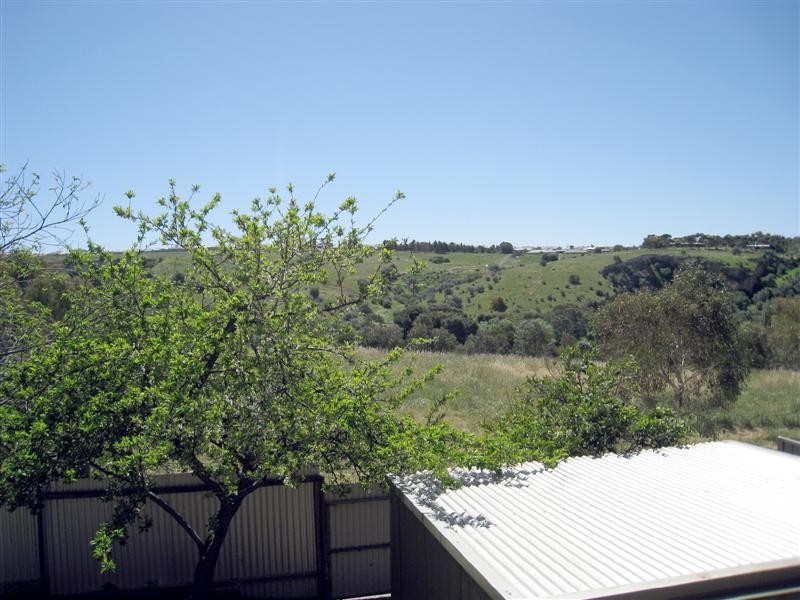 35 Parklands Cres, Reynella SA 5161