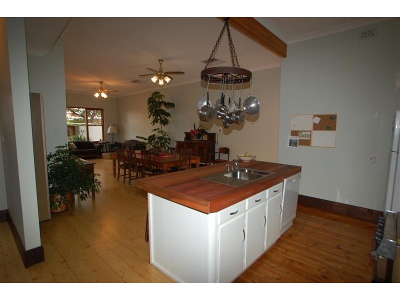 102 Day Terrace, West Croydon SA 5008